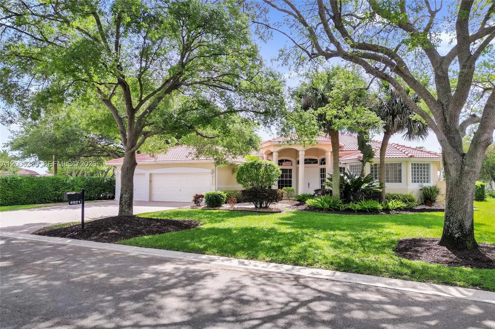 5 bedroom 3 bath Residential for sale at 4921 NW 112th Dr, Coral Springs FL 33076