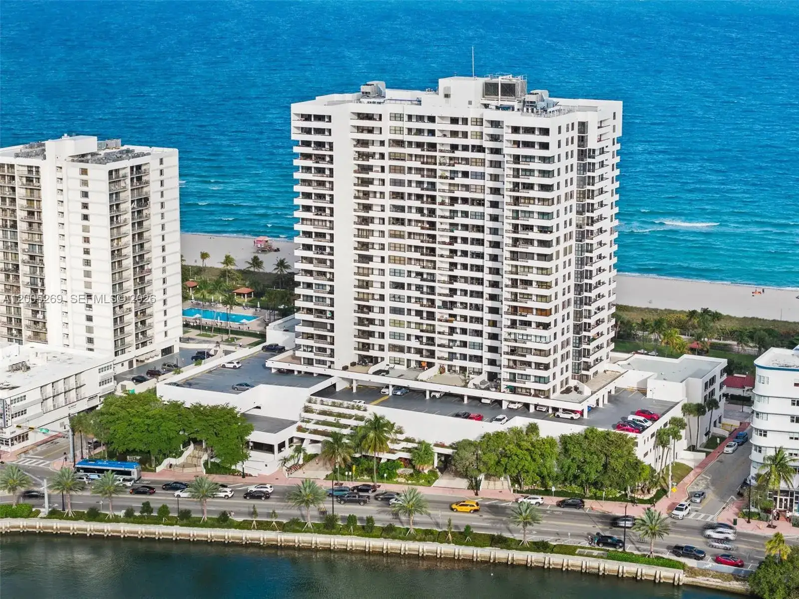 2 bedroom 2 bath Residential Lease for rent at 2555 Collins Ave # 1002, Miami Beach FL 33140