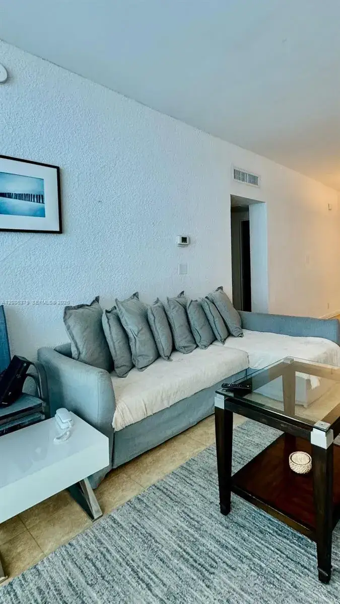2 bedroom 2 bath Residential Lease for rent at 4001 S Ocean Dr, Hollywood FL 33019