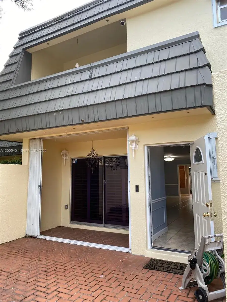 2 bedroom 2 bath Residential Lease for rent at 8761 SW 137th Ave # 8761, Miami FL 33183