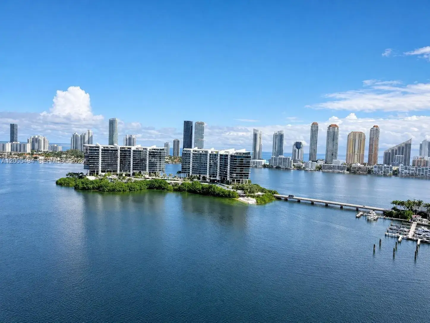 3 bedroom 3 bath Residential for sale at 3201 NE 183rd St # 2202, Aventura FL 33160