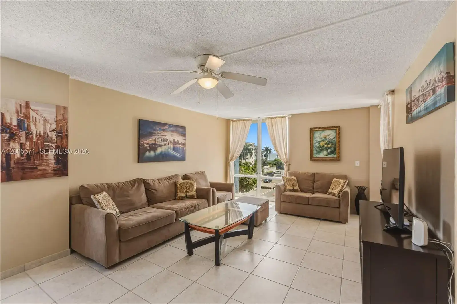 2 bedroom 2 bath Residential Lease for rent at 1600 S Ocean Dr, Hollywood FL 33019