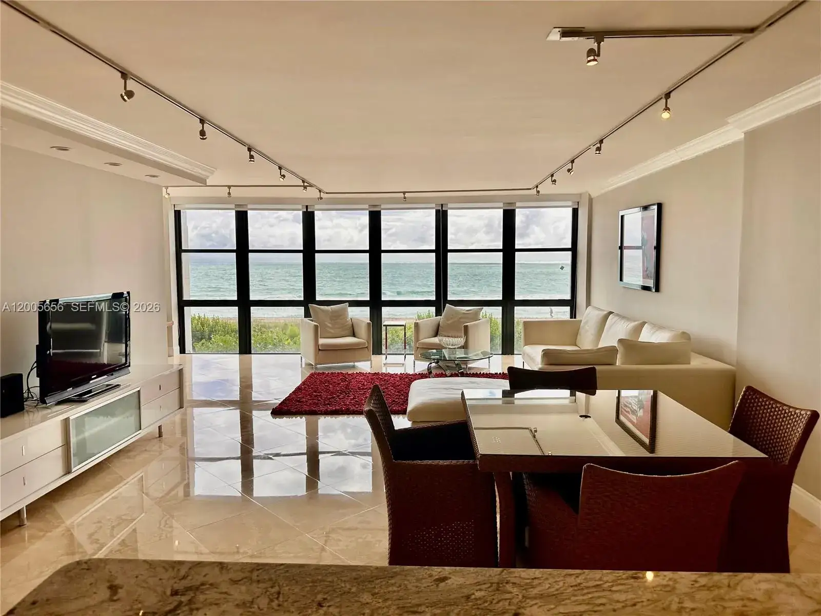 2 bedroom 2 bath Residential Lease for rent at 6423 Collins Ave # 306, Miami Beach FL 33141