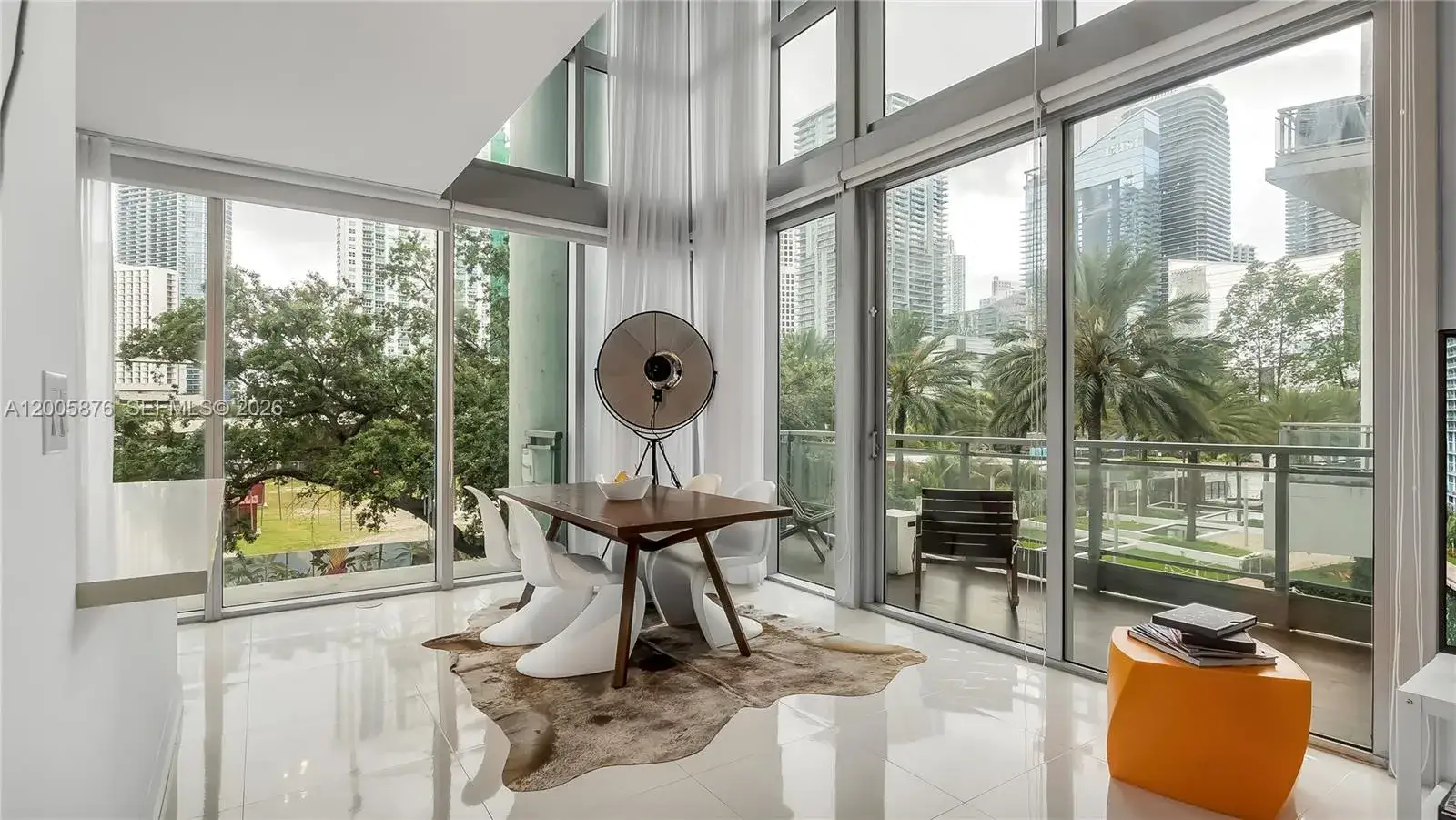 2 bedroom 2 bath Residential for sale at 90 SW 3rd St # 308, Miami FL 33130
