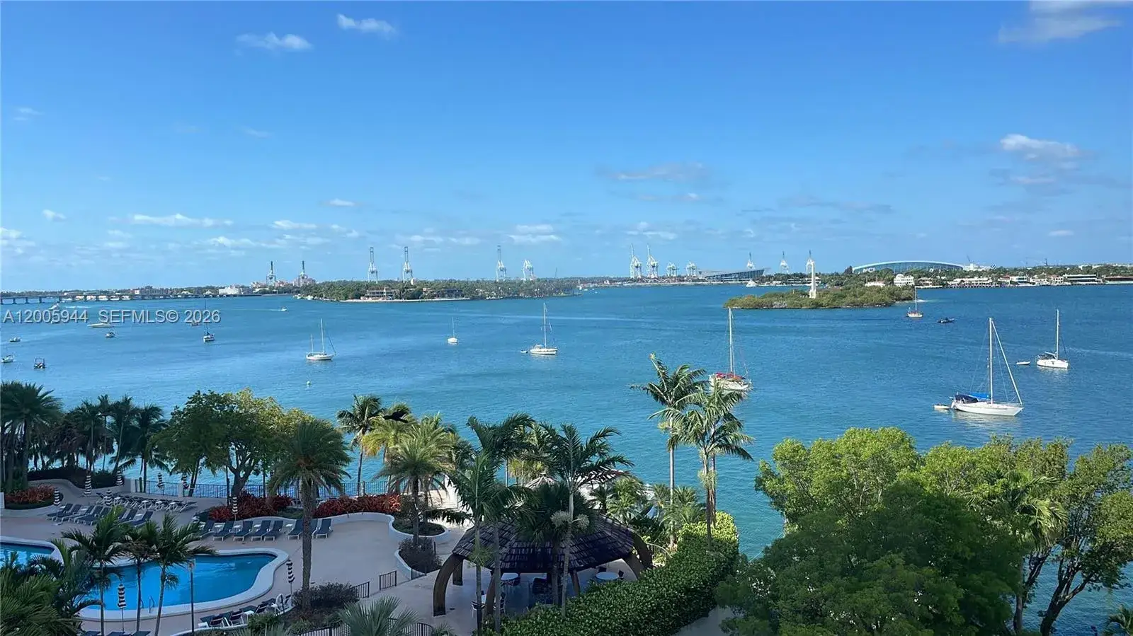 1 bedroom 1 bath Residential Lease for rent at 5 Island Ave # 8G, Miami Beach FL 33139