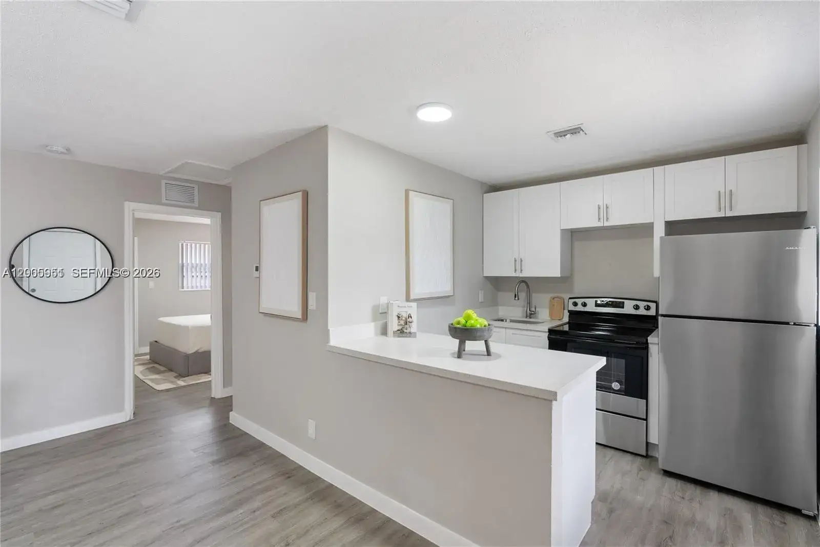 2 bedroom 1 bath Residential Lease for rent at 308 SW 14th St # 2, Fort Lauderdale FL 33315