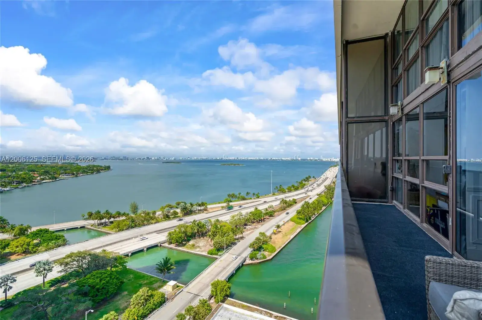 2 bedroom 2 bath Residential Lease for rent at 600 NE 36th St, Miami FL 33137