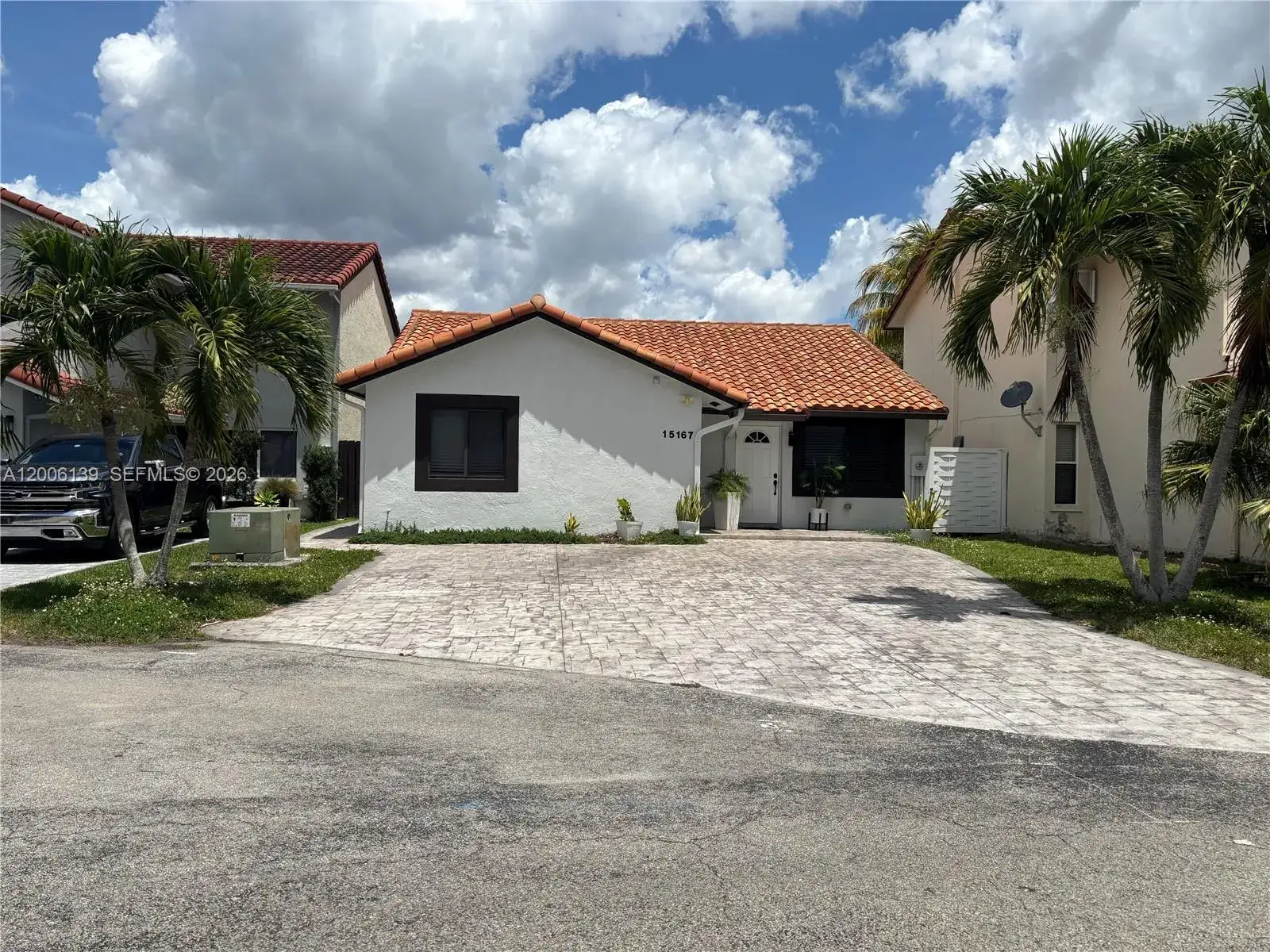 3 bedroom 2 bath Residential Lease for rent at 15167 SW 94th Ter # 1, Miami FL 33196