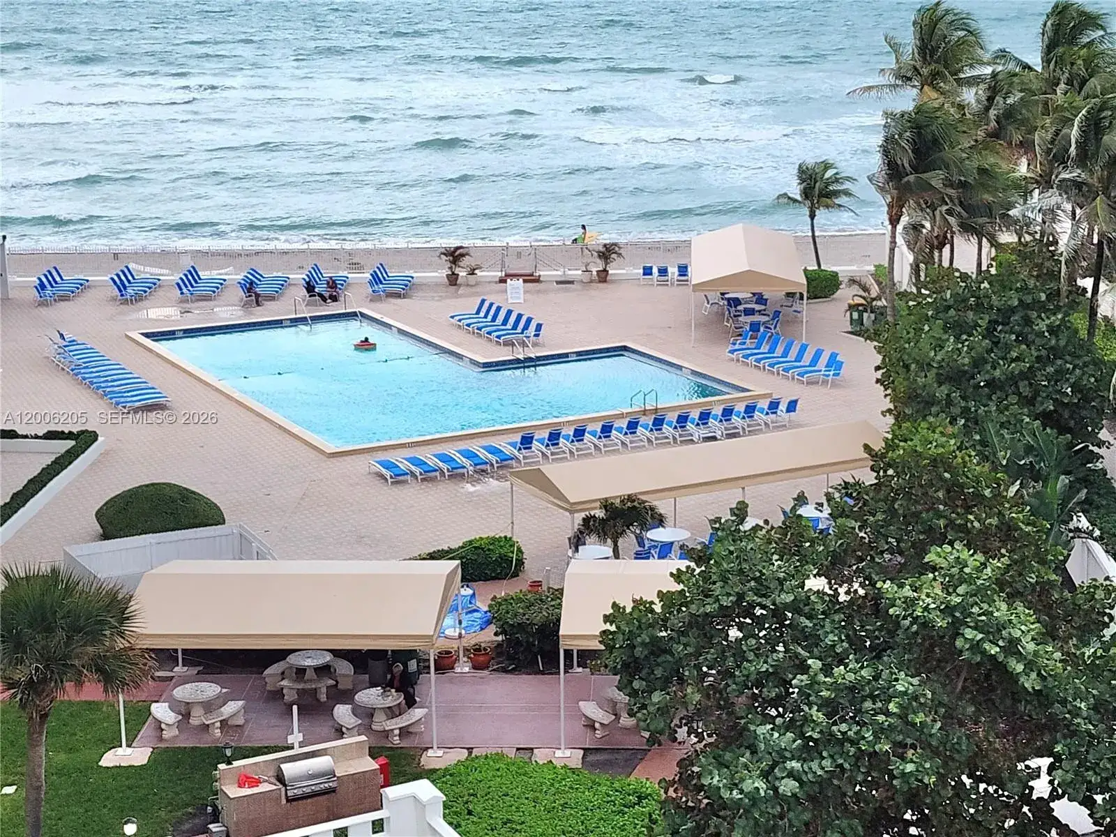 1 bedroom 1 bath Residential Lease for rent at 3505 S Ocean Dr # 719, Hollywood FL 33019