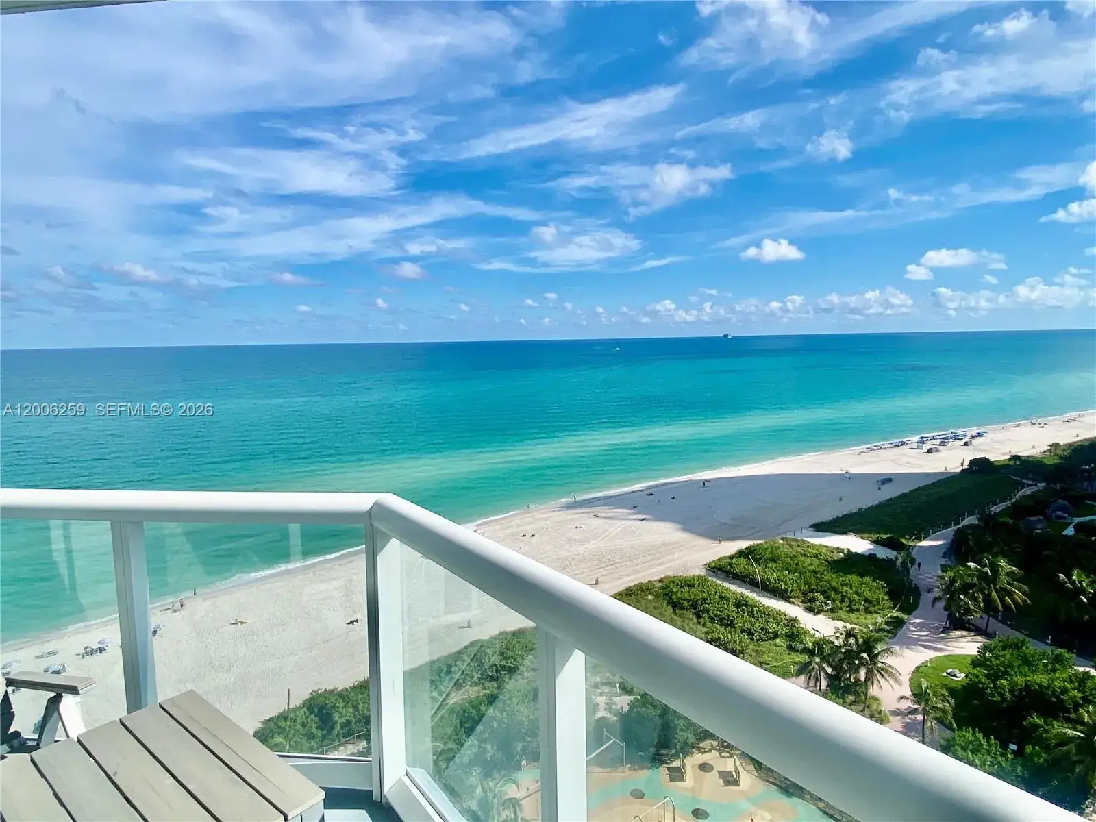 1 bedroom 1 bath Residential for sale at 6515 Collins Ave # 1505, Miami Beach FL 33141