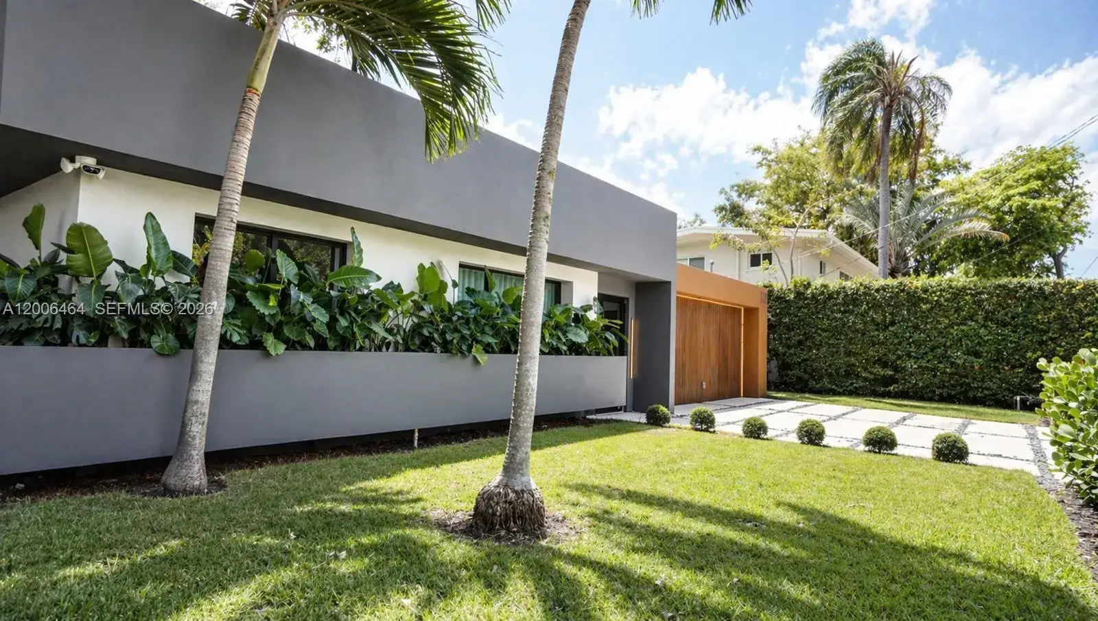 4 bedroom 3 bath Residential for sale at 2110 NE 191st Dr, North Miami Beach FL 33179