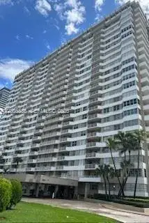 2 bedroom 2 bath Residential Lease for rent at 1985 S Ocean Dr # 21P, Hallandale Beach FL 33009