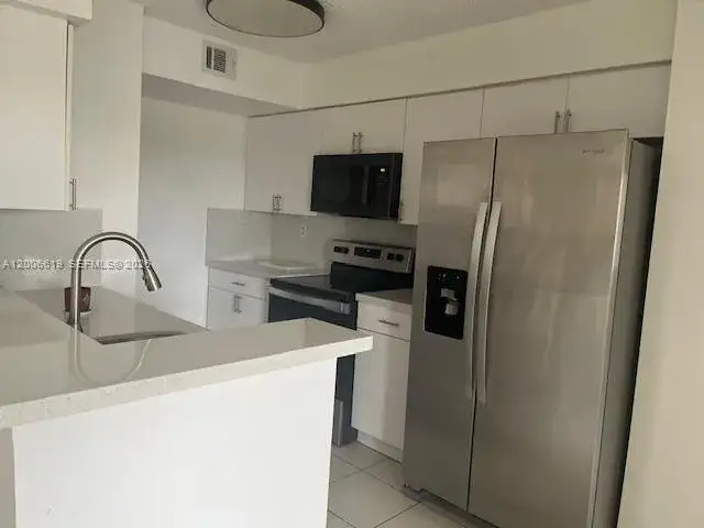 2 bedroom 2 bath Residential for sale at 15231 SW 80th St # 503, Miami FL 33193