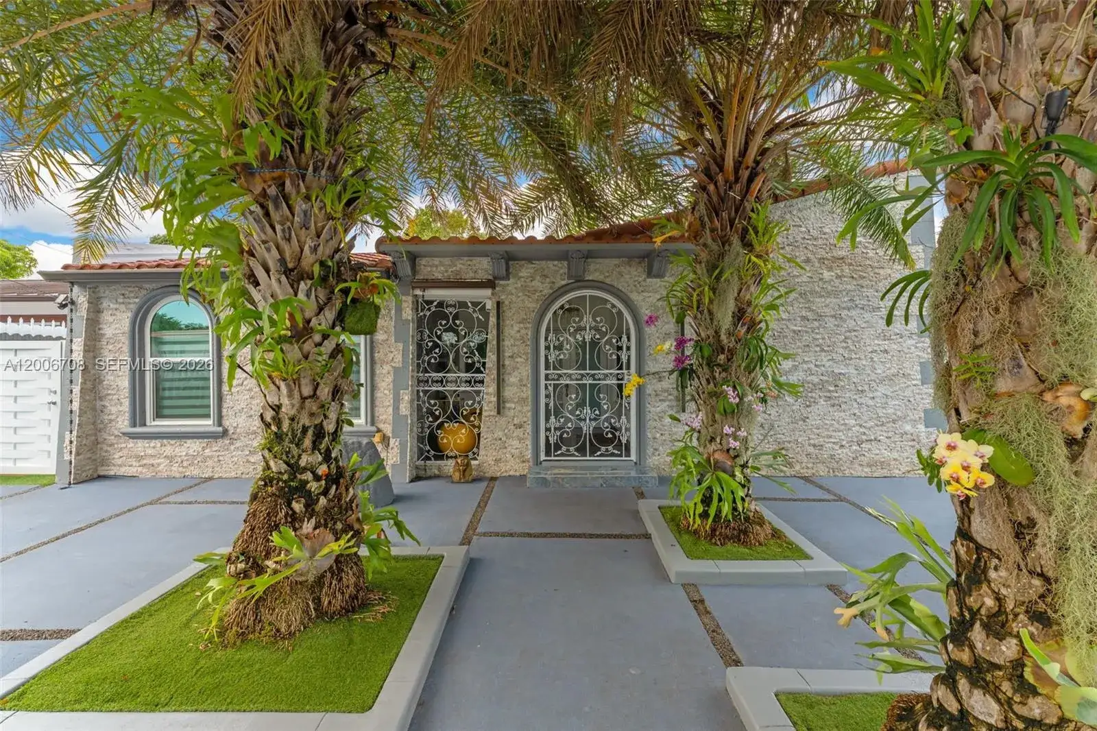 6 bedroom 3 bath Residential for sale at 1870 NW 32nd Ave, Miami FL 33125