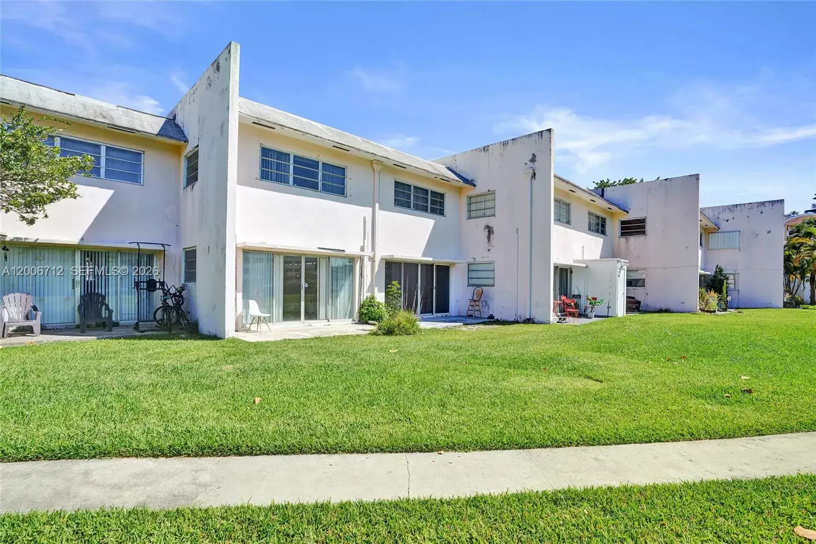 2 bedroom 1 bath Residential for sale at 7344 SW 82nd St # C114, Miami FL 33143