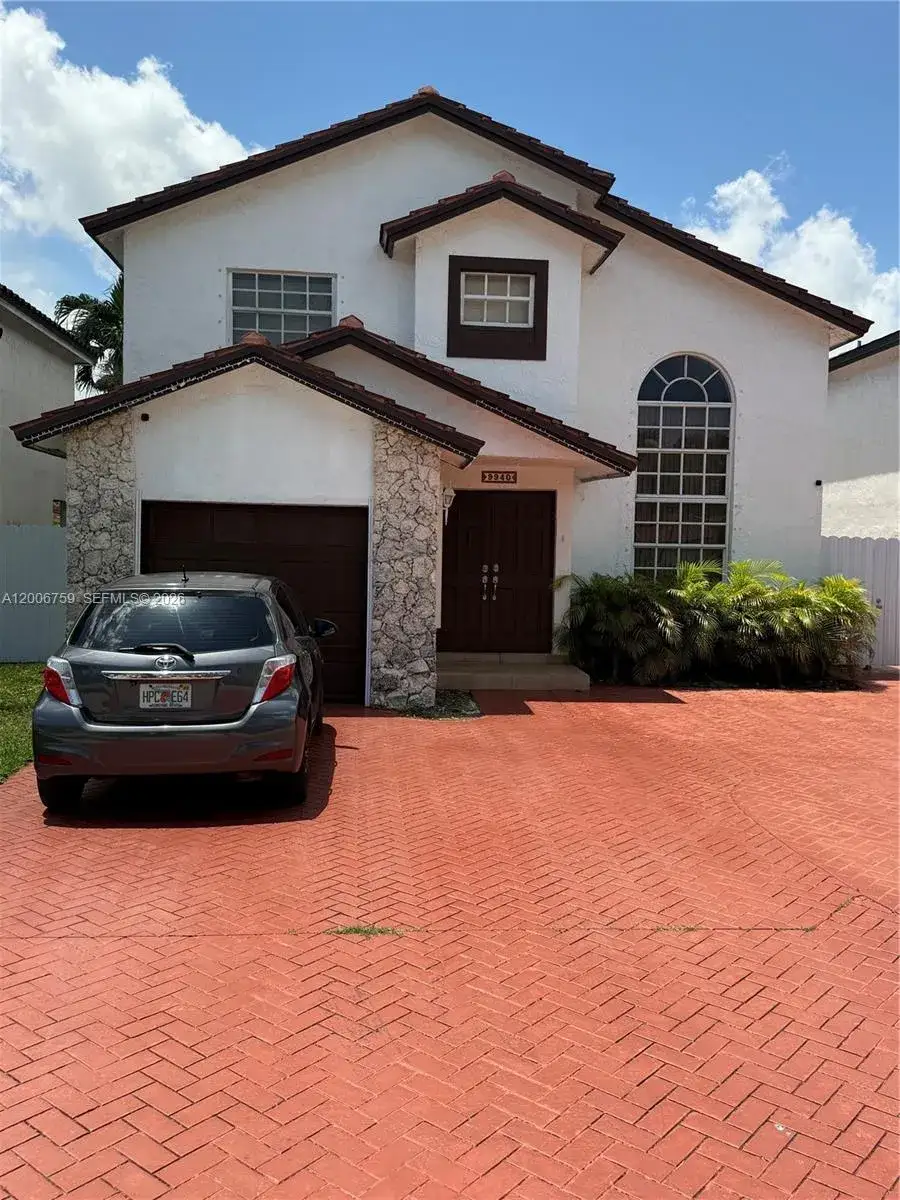 4 bedroom 3 bath Residential Lease for rent at 9940 SW 146th Ct # 0, Miami FL 33186