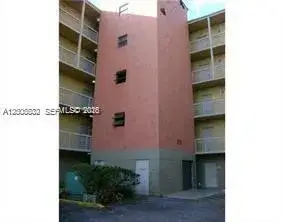 2 bedroom 2 bath Residential Lease for rent at 8290 LAKE DR # 412, Doral FL 33166