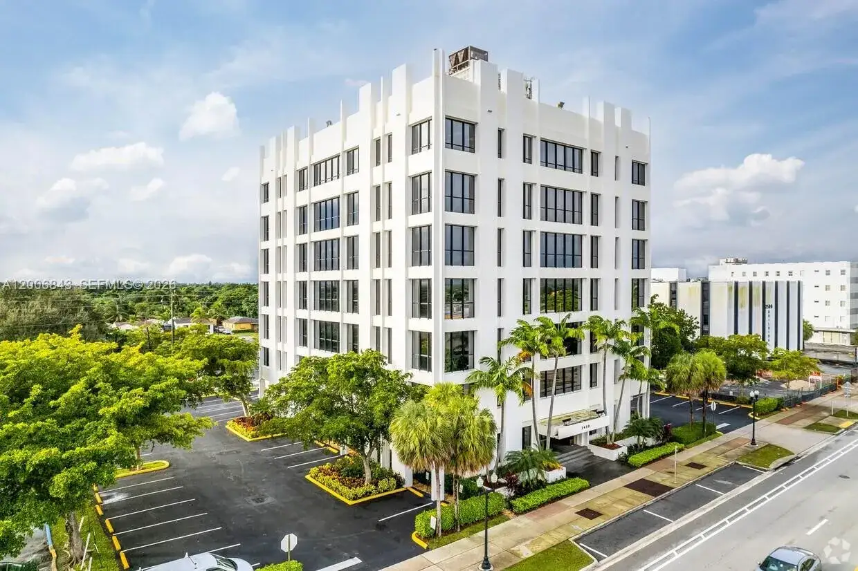 Commercial Sale for sale at 2450 Hollywood Blvd, Hollywood FL 33020