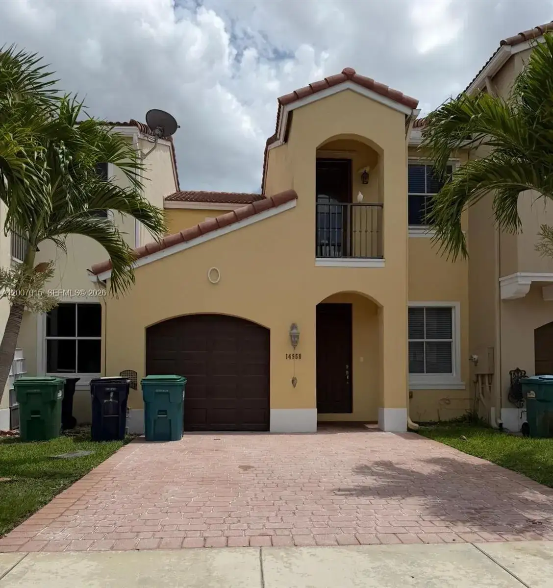 3 bedroom 3 bath Residential Lease for rent at 14958 SW 41st Ln # 14958, Miami FL 33185