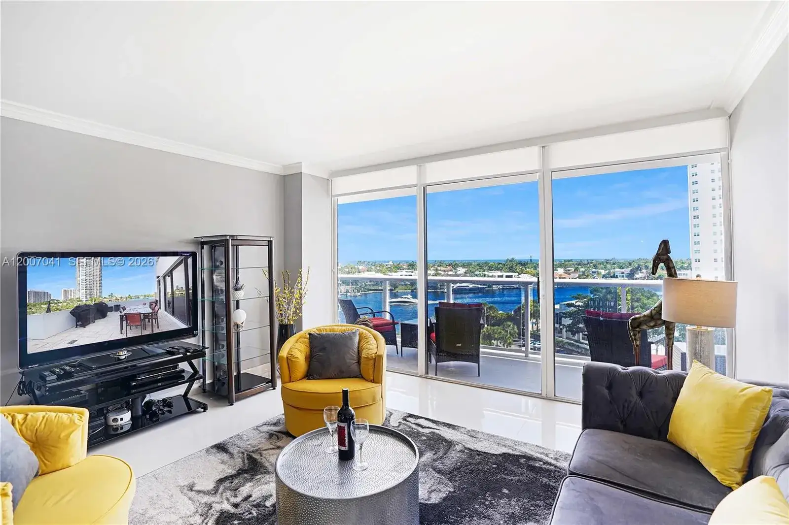 2 bedroom 2 bath Residential for sale at 20505 E Country Club Dr # 836, Aventura FL 33180