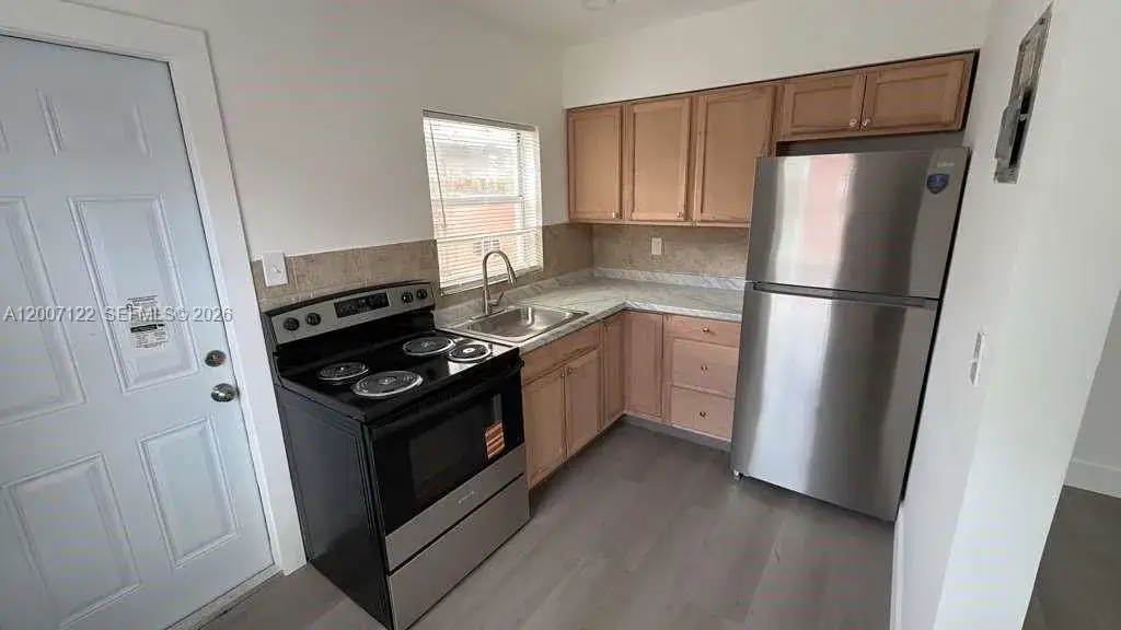 1 bath Residential Lease for rent at 2312 Madison St # 6, Hollywood FL 33020