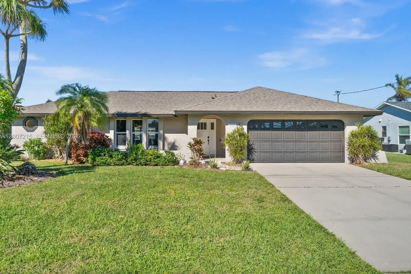 3 bedroom 2 bath Residential for sale at 117 SE 40 TER, Cape Coral FL 33904