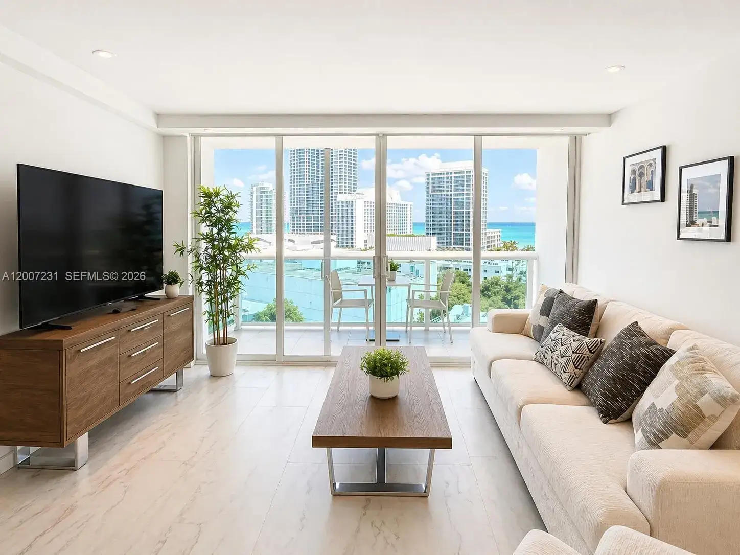 1 bedroom 1 bath Residential for sale at 6770 Indian Creek Dr # 12T, Miami Beach FL 33141