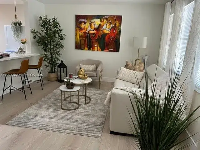 1 bedroom 1 bath Residential for sale at 13155 SW 7th Ct # 204E, Pembroke Pines FL 33027