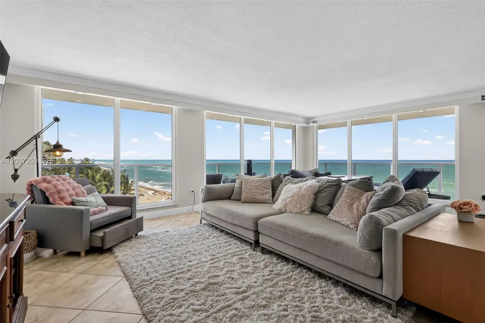 2 bedroom 2 bath Residential for sale at 2751 S Ocean Dr # 504S, Hollywood FL 33019