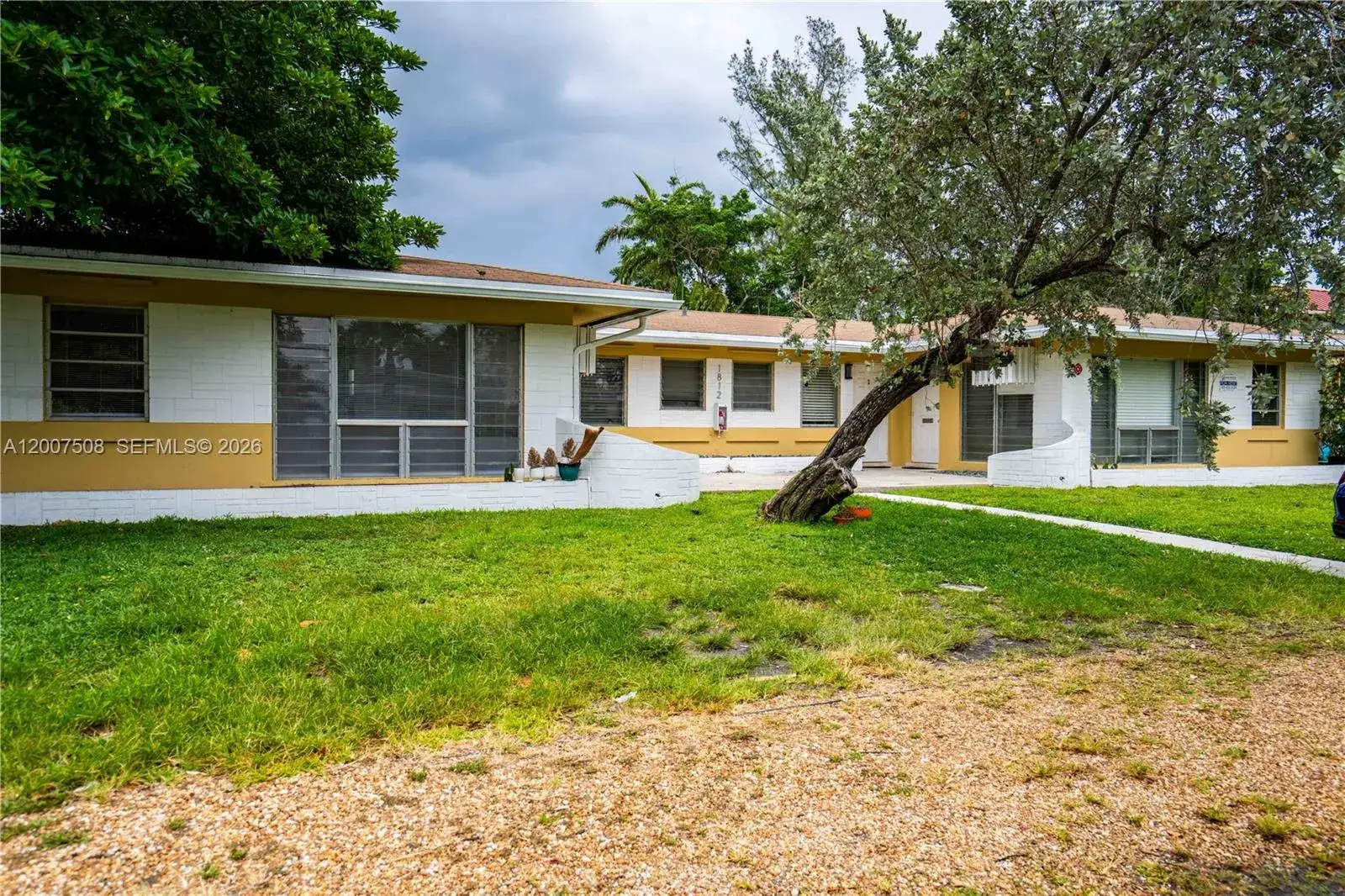 1 bedroom 1 bath Residential Lease for rent at 1812 NE 20th Ave # 1, Fort Lauderdale FL 33305