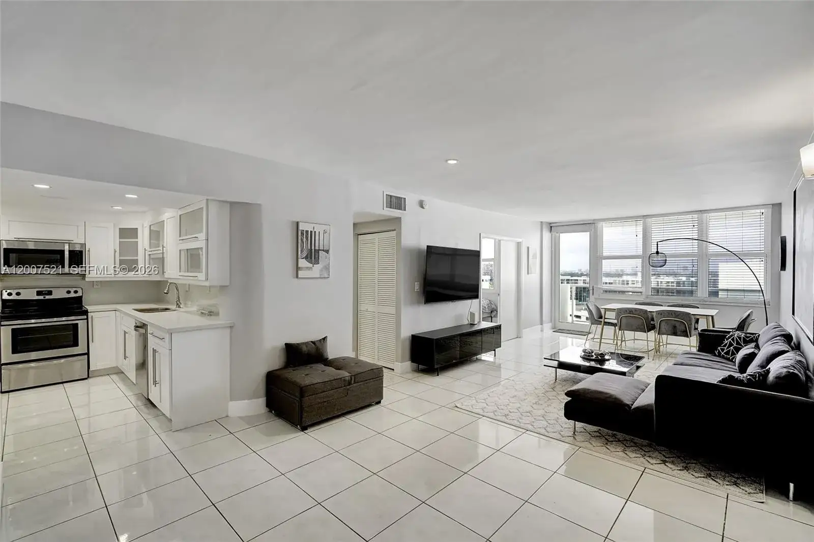 2 bedroom 2 bath Residential Lease for rent at 3725 S Ocean Dr # 1519, Hollywood FL 33019