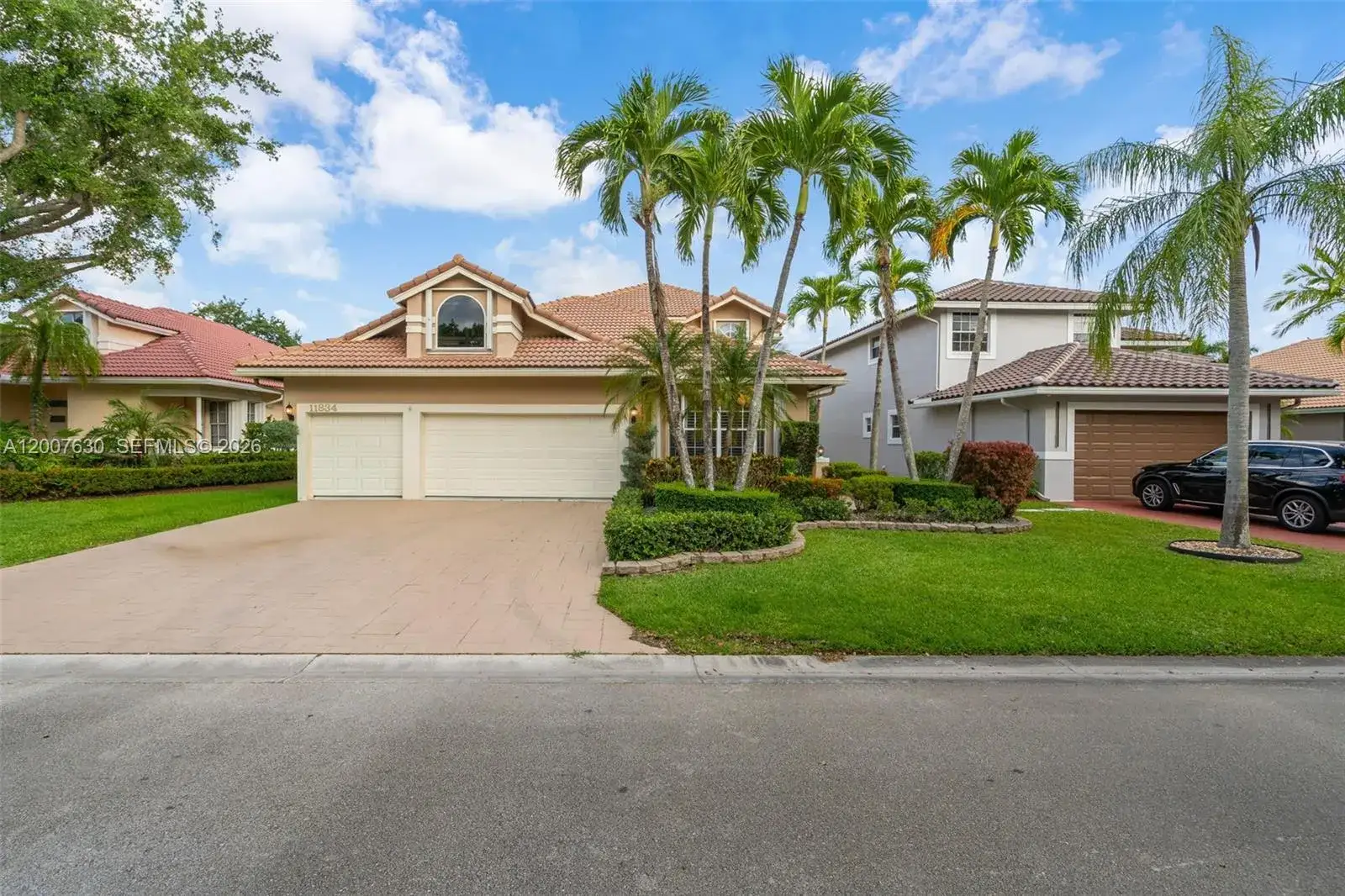4 bedroom 3 bath Residential for sale at 11834 Highland Pl, Coral Springs FL 33071