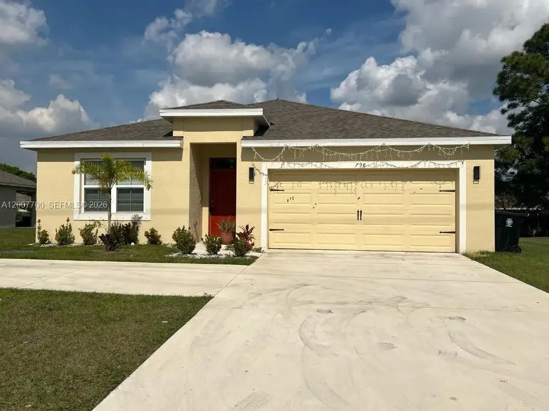 4 bedroom 2 bath Residential for sale at 798 NW Bayshore Blvd, Port St. Lucie FL 34983