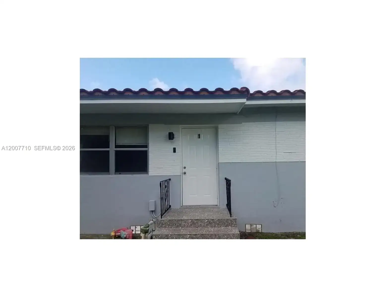 2 bedroom 1 bath Residential Lease for rent at 1230 NE 110th Ter # 1, Miami FL 33161