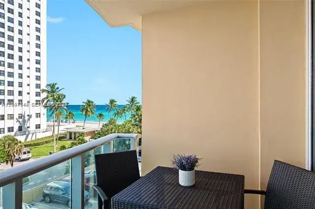 1 bedroom 1 bath Residential Lease for rent at 2501 S Ocean Dr # 402, Hollywood FL 33019