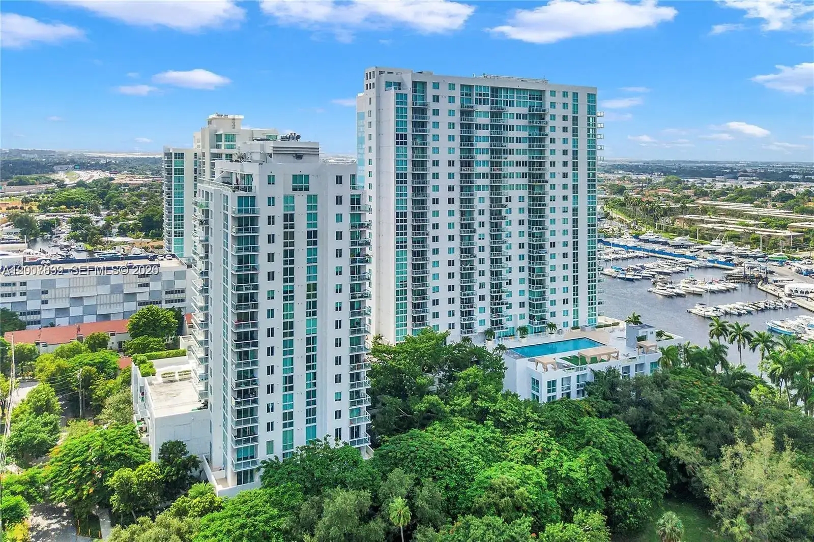 2 bedroom 2 bath Residential Lease for rent at 1871 NW S River Dr # 802, Miami FL 33125