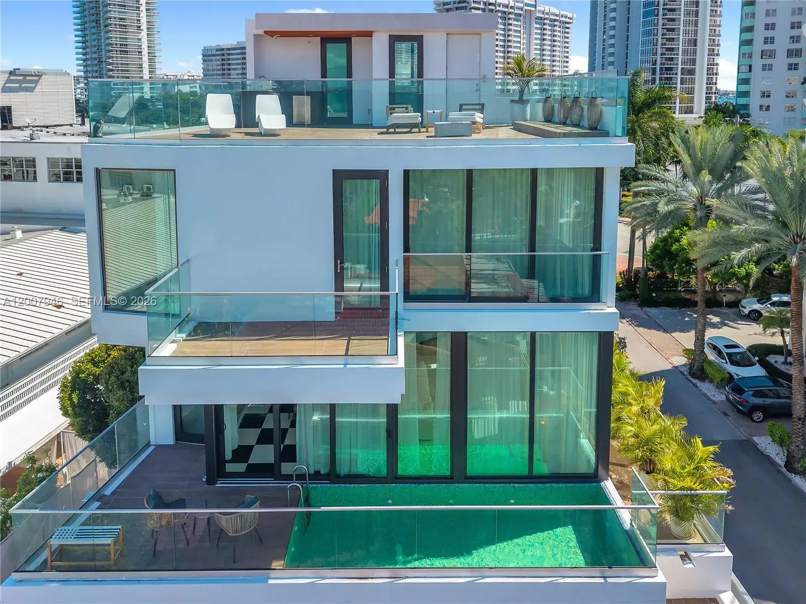 3 bedroom 3 bath Residential for sale at 11 Century Ln, Miami Beach FL 33139