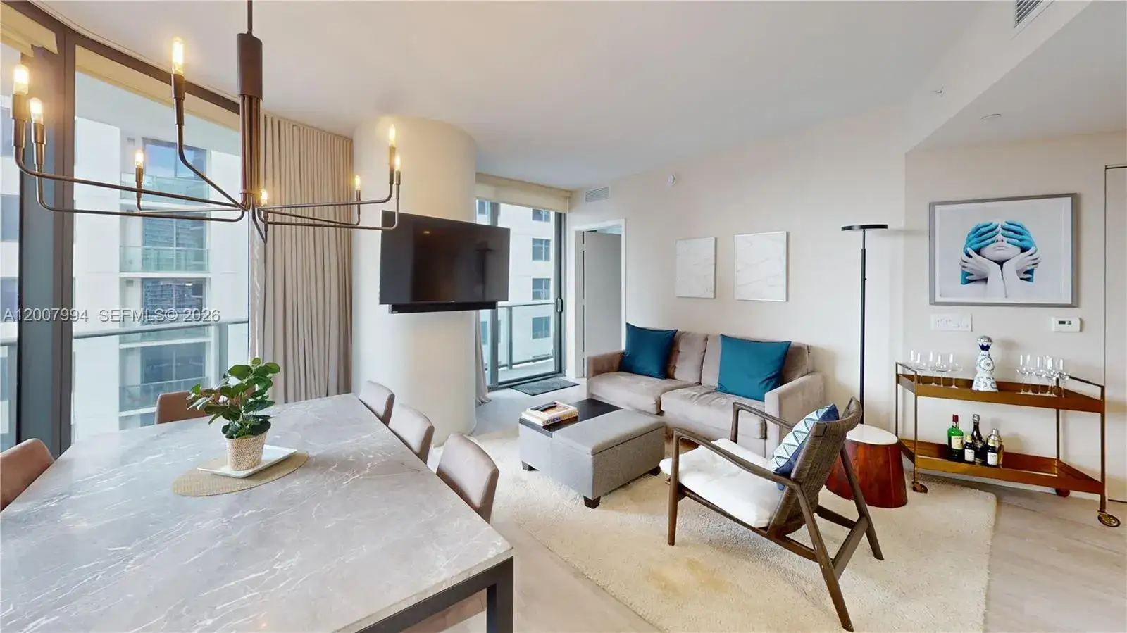 2 bedroom 2 bath Residential Lease for rent at 55 SW 9th St # 1808, Miami FL 33130