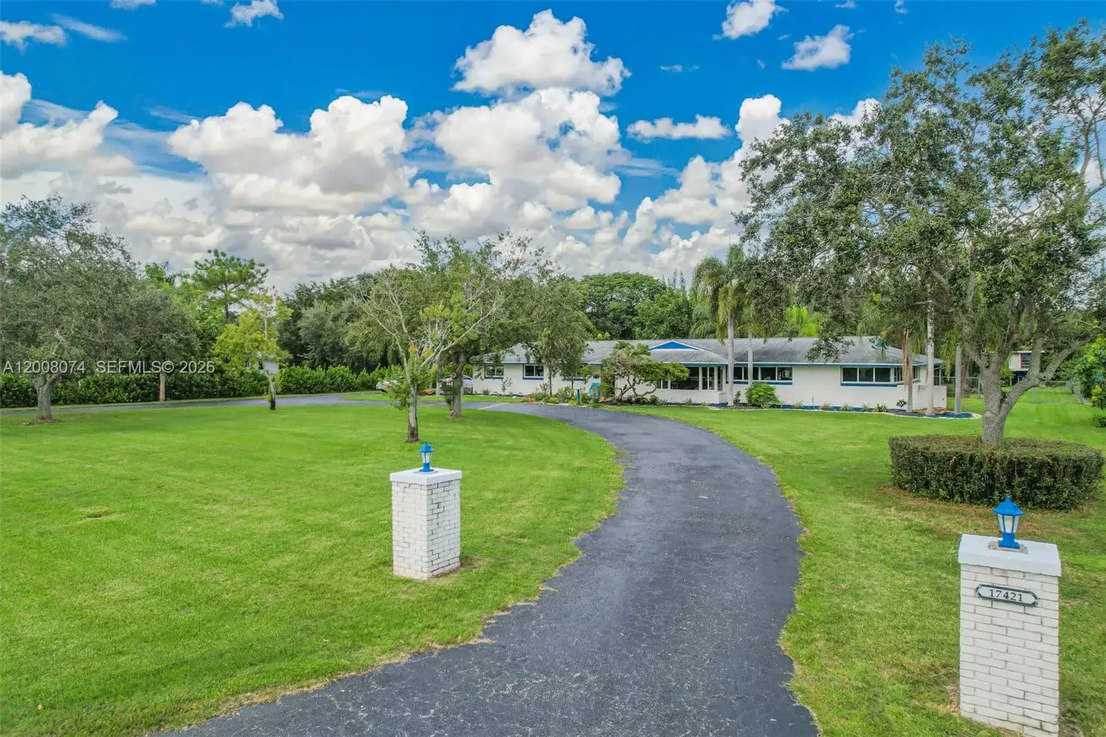 4 bedroom 3 bath Residential for sale at 17421 SW 300th St, Homestead FL 33030