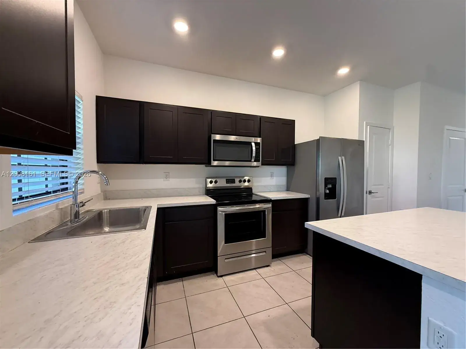 3 bedroom 2 bath Residential for sale at 731 SW 11th St, Florida City FL 33034