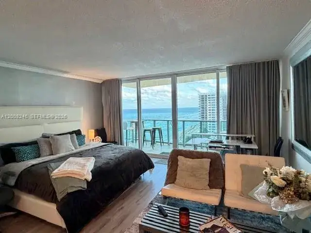 1 bath Residential Lease for rent at 2501 S Ocean Dr, Hollywood FL 33019