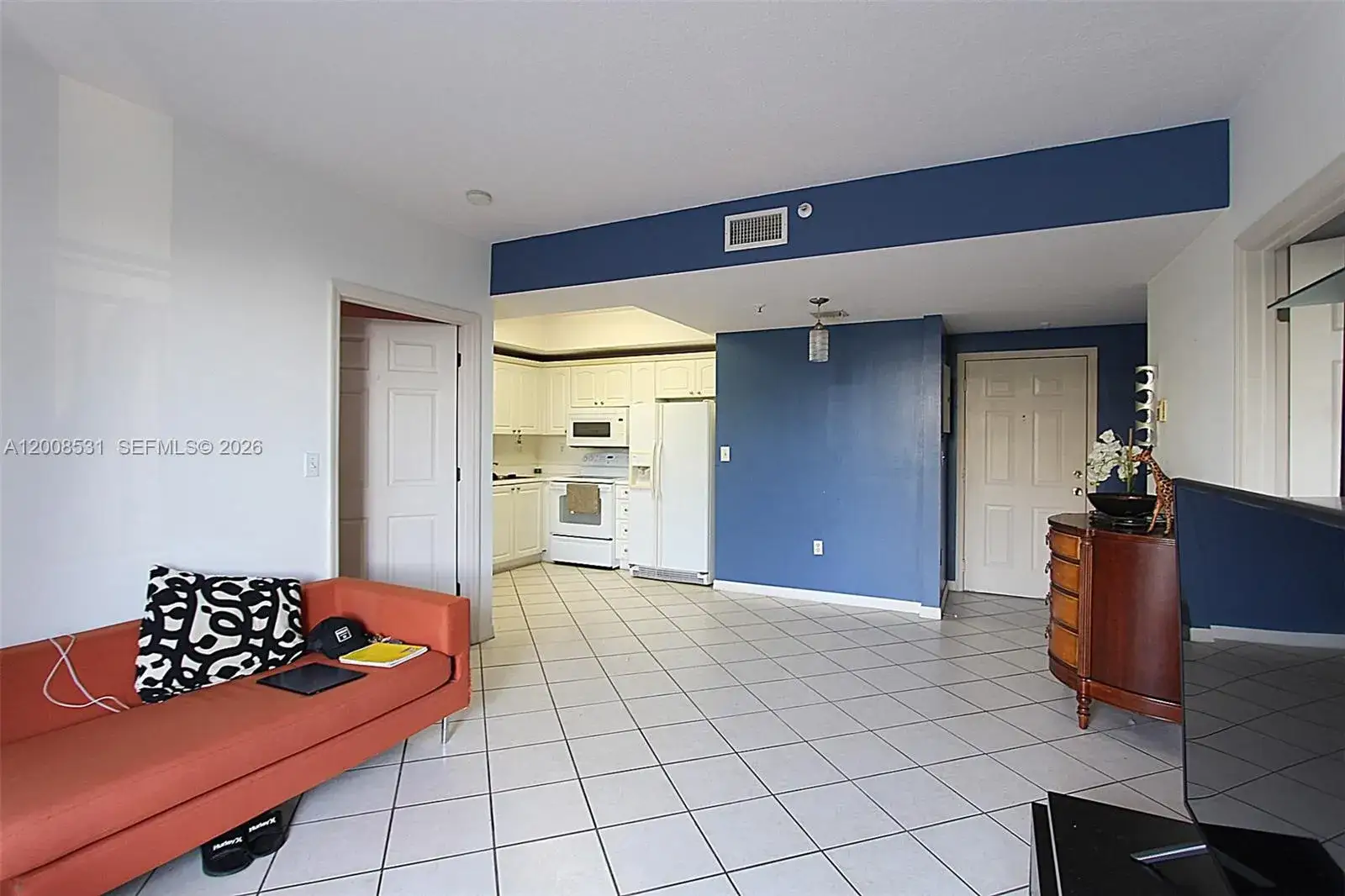 2 bedroom 2 bath Residential for sale at 3500 Coral Way # 510, Miami FL 33145