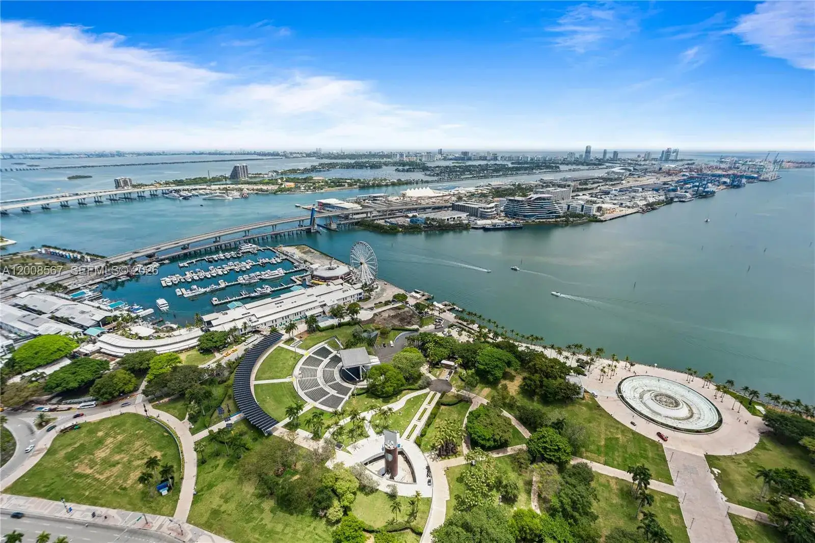 3 bedroom 2 bath Residential Lease for rent at 50 Biscayne Blvd # 5402, Miami FL 33132