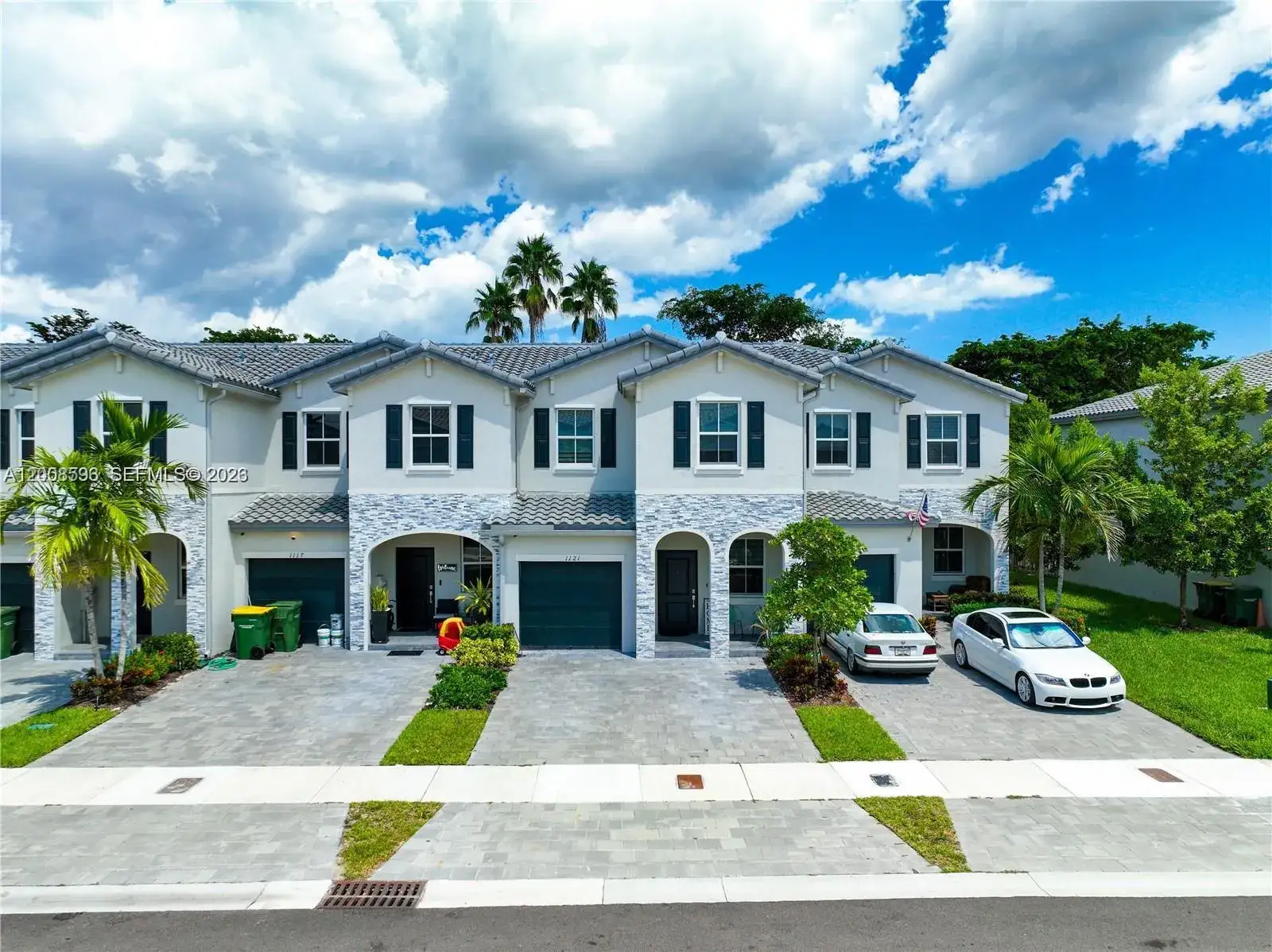 3 bedroom 2 bath Residential for sale at 1121 SE 27th Ter, Homestead FL 33035