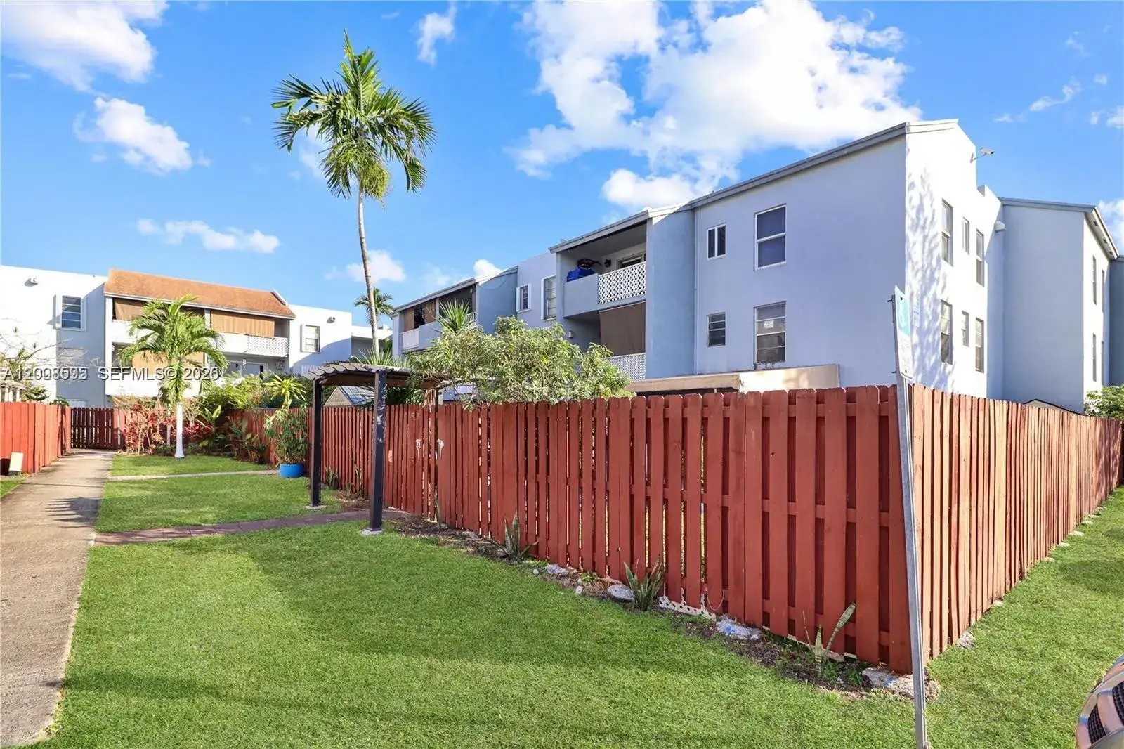 1 bedroom 1 bath Residential for sale at 6095 W 18th Ave # S219, Hialeah FL 33012
