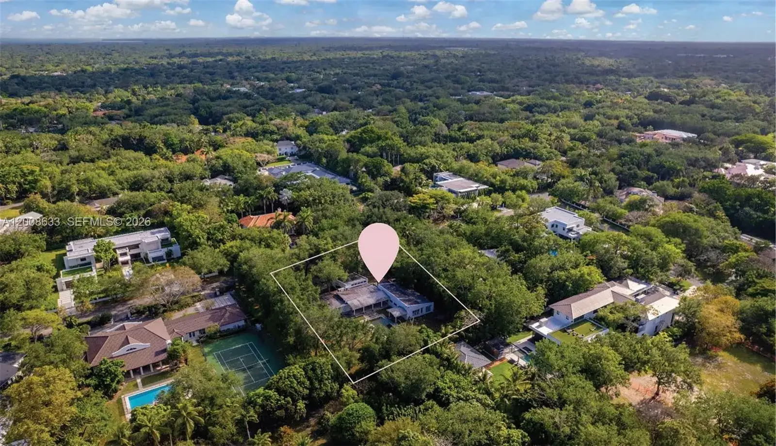 6285 SW 98th St, Pinecrest FL 33156