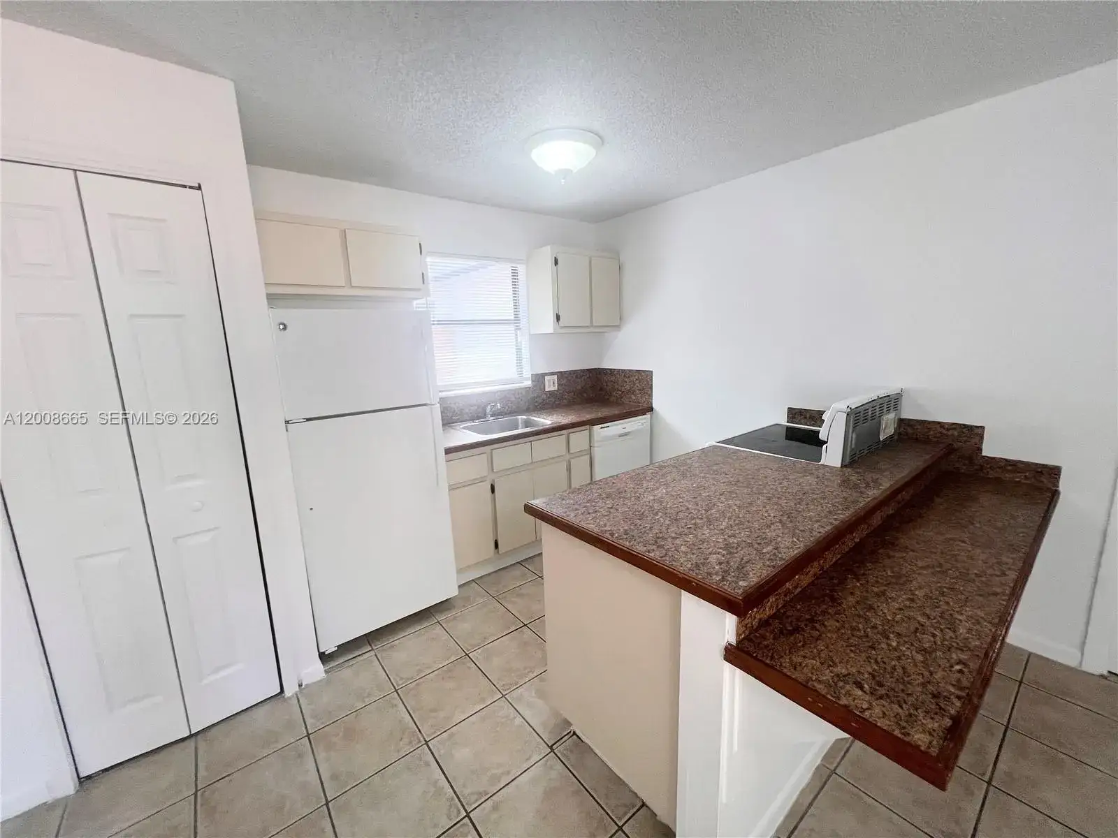 1 bedroom 1 bath Residential Lease for rent at 1832 My Pl # 39, West Palm Beach FL 33417