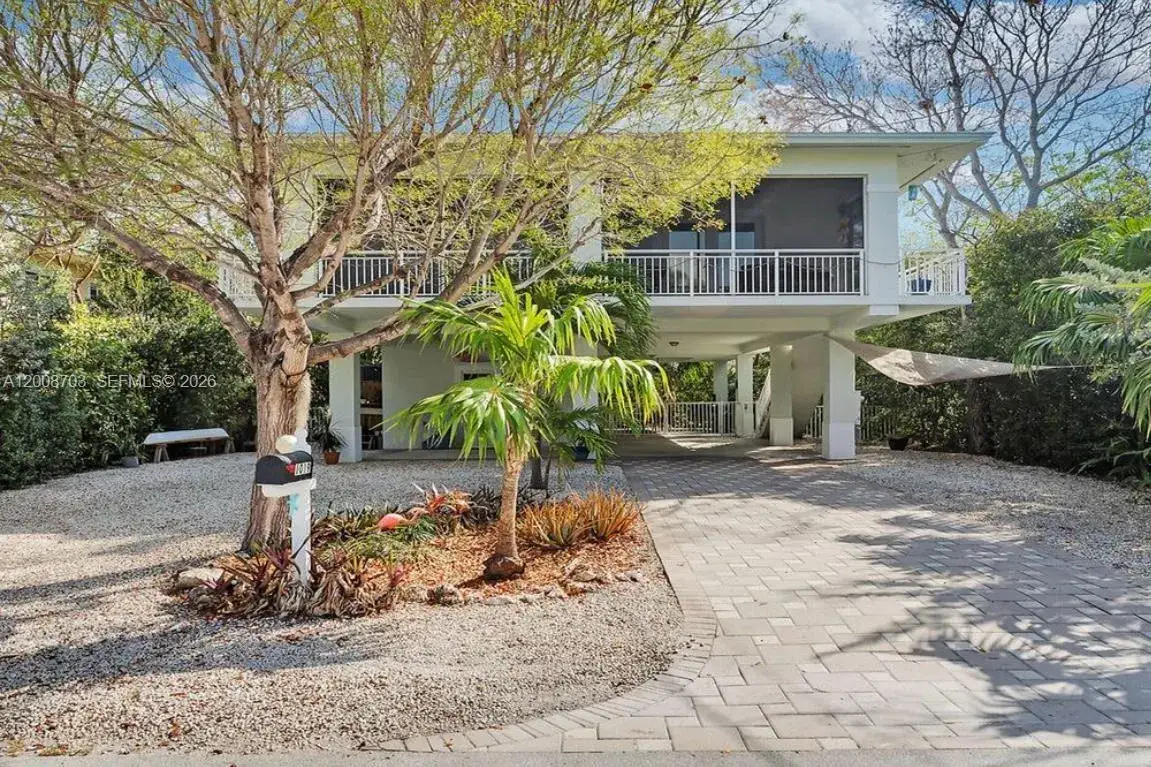 3 bedroom 3 bath Residential for sale at 1019 Snapper Ln, Key Largo FL 33037
