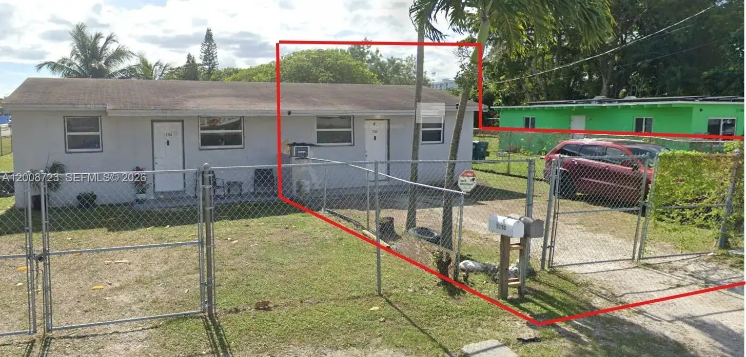 2 bedroom 1 bath Residential Lease for rent at 11752 SW 212th St # 0, Miami FL 33177