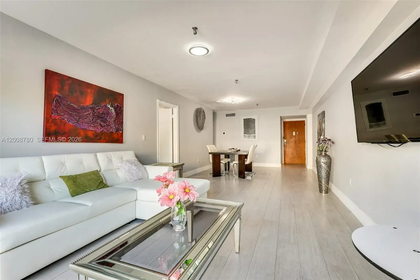 1 bedroom 1 bath Residential Lease for rent at 250 181st Dr # 102, Sunny Isles Beach FL 33160